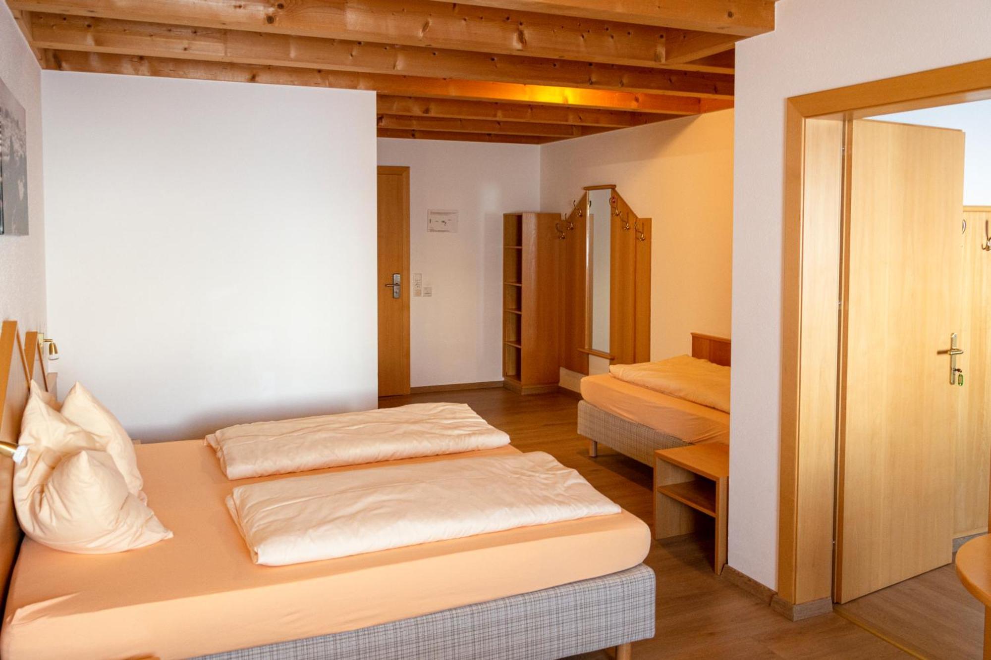 Wallackhaus Regiojet Hotels ハイリゲンブルート 部屋 写真